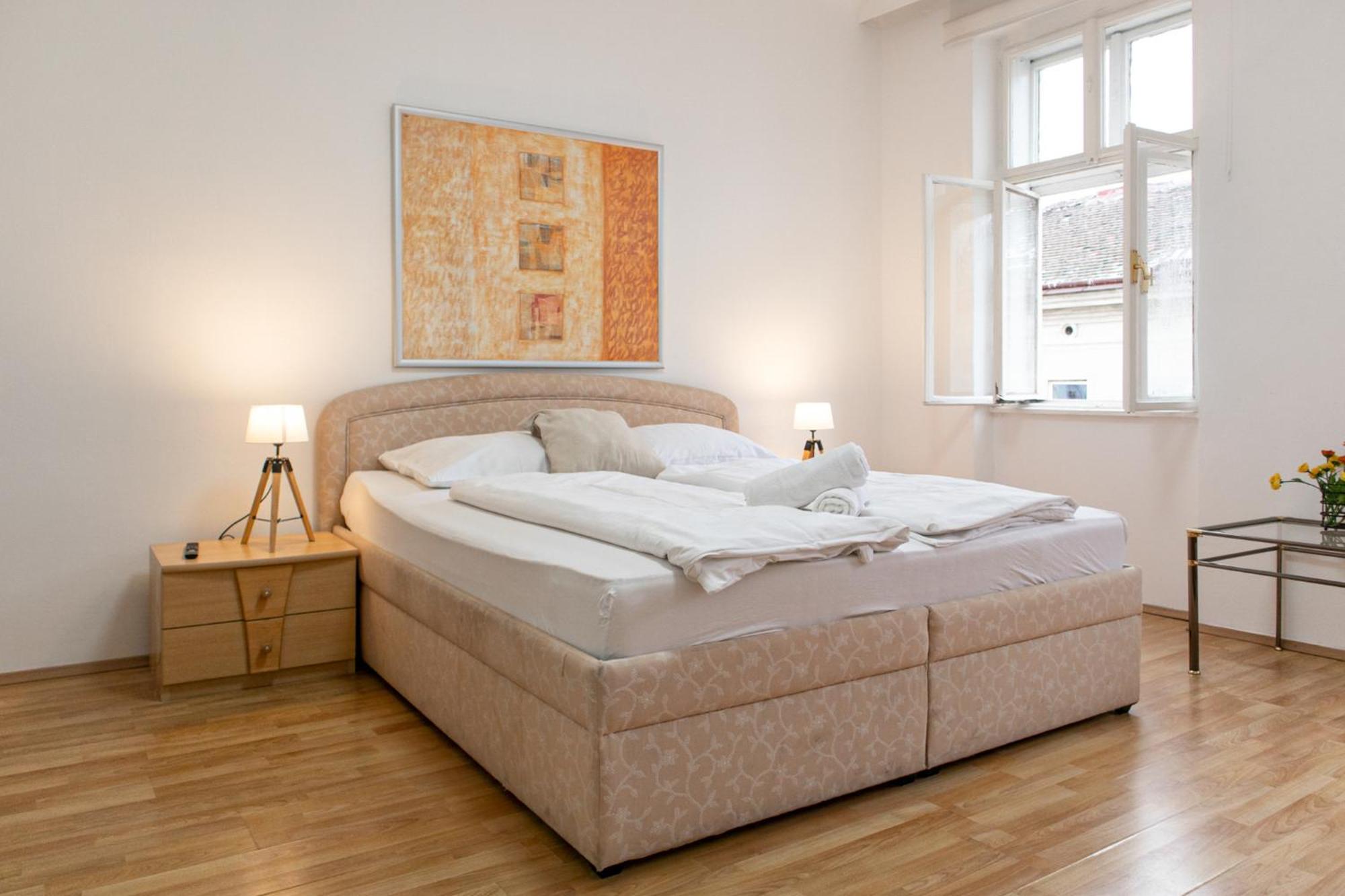 Budget City Stay - Near Wiener Stadthalle Ideal For Longstays Екстер'єр фото