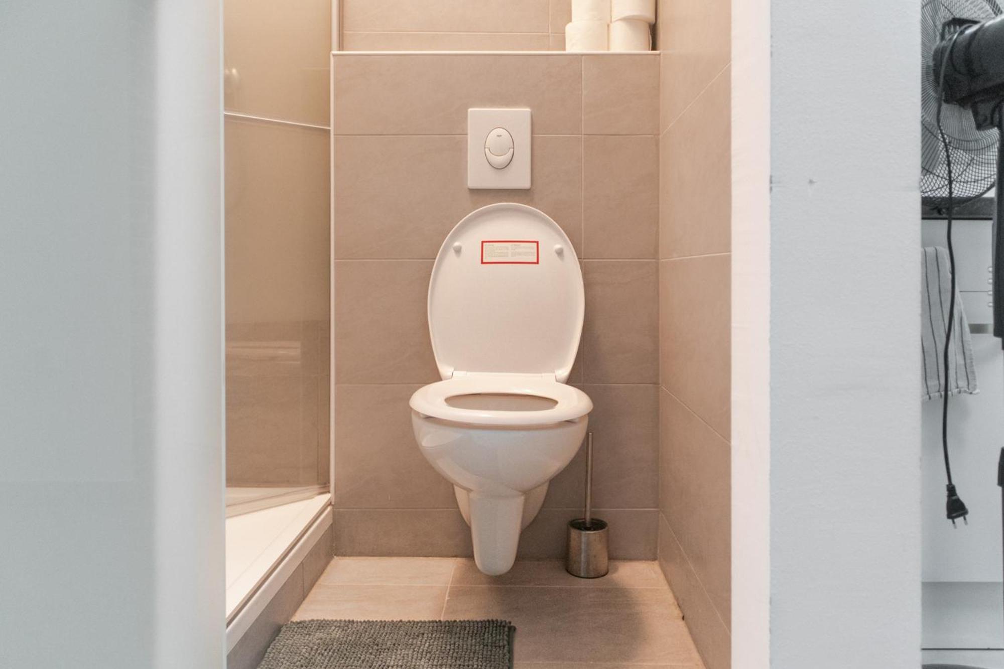 Budget City Stay - Near Wiener Stadthalle Ideal For Longstays Екстер'єр фото